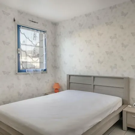 Appartement A 200m De La Plage, Vue Pour 4 *