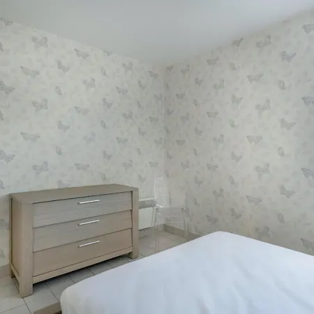 A 200m De La Plage, Vue Pour 4 * לה קרואסיק